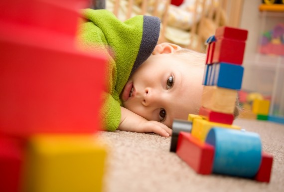 Estudo relaciona autismo com desequilíbrio hormonal na gravidez
